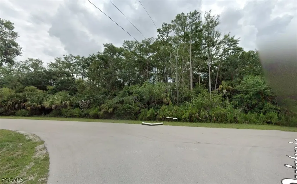 1964 Quintero Lane Lehigh Acres FL 33972