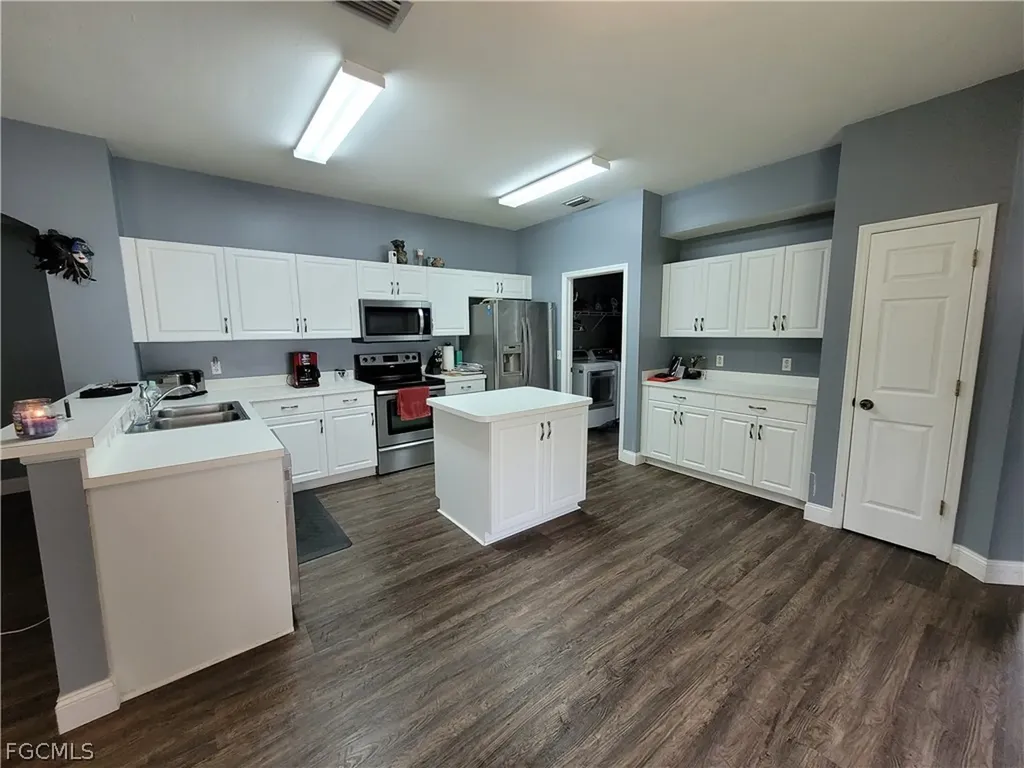 4409 Varsity Lakes Drive Lehigh Acres FL 33971