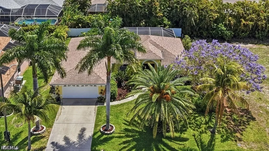 4417 SW 25th Place Cape Coral FL 33914