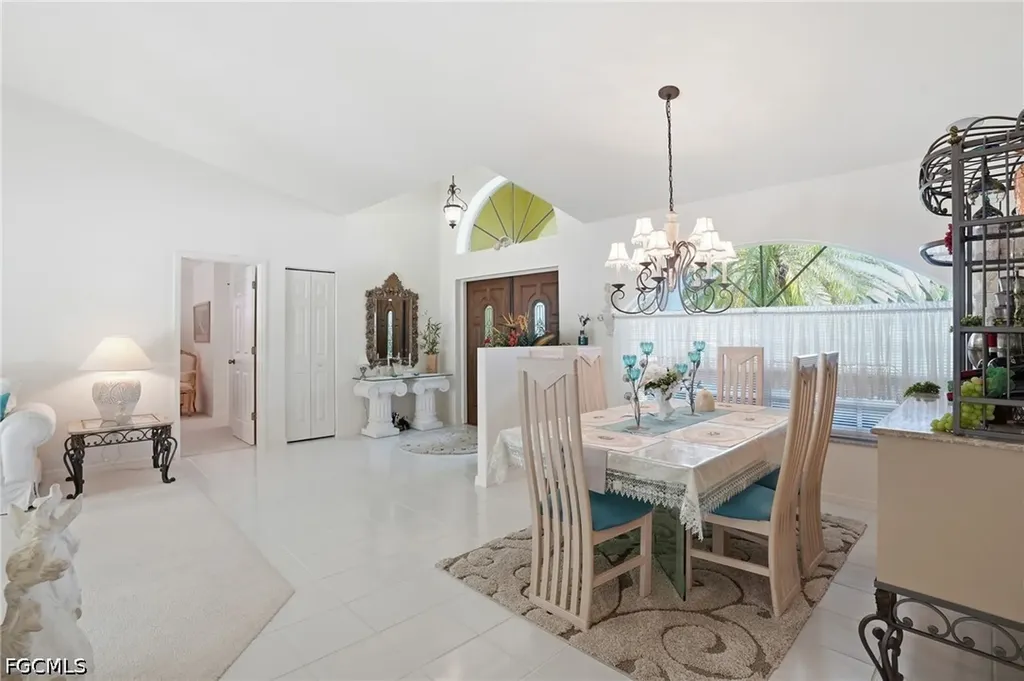 4417 SW 25th Place Cape Coral FL 33914