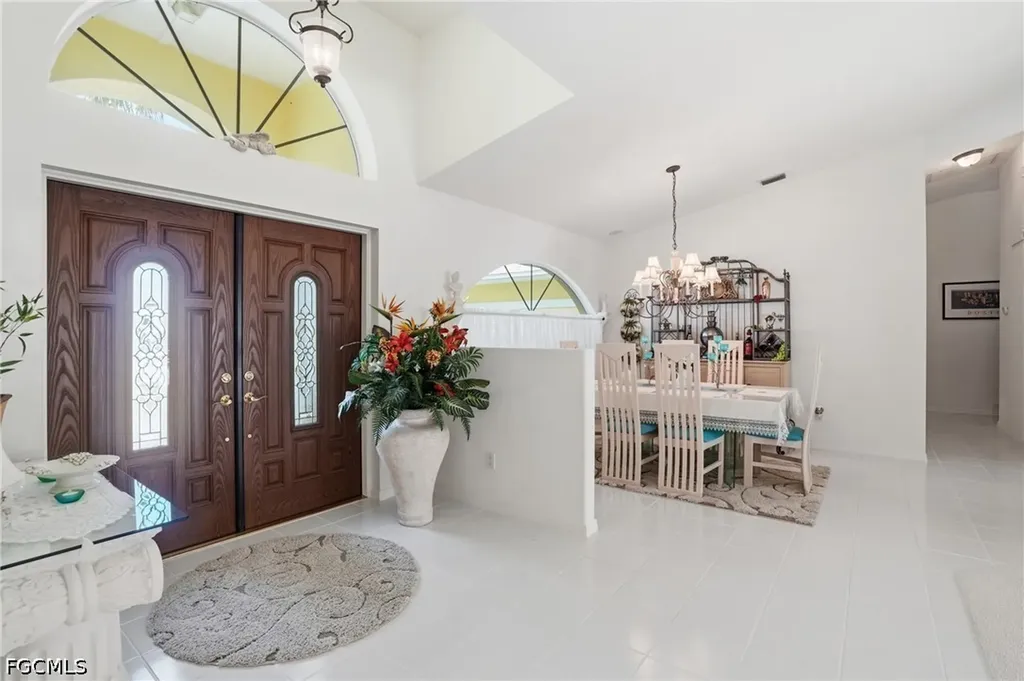 4417 SW 25th Place Cape Coral FL 33914
