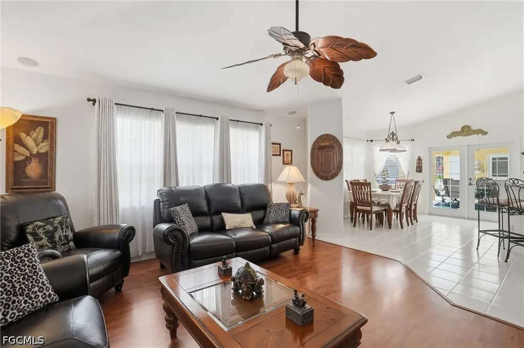 4417 SW 25th Place Cape Coral FL 33914