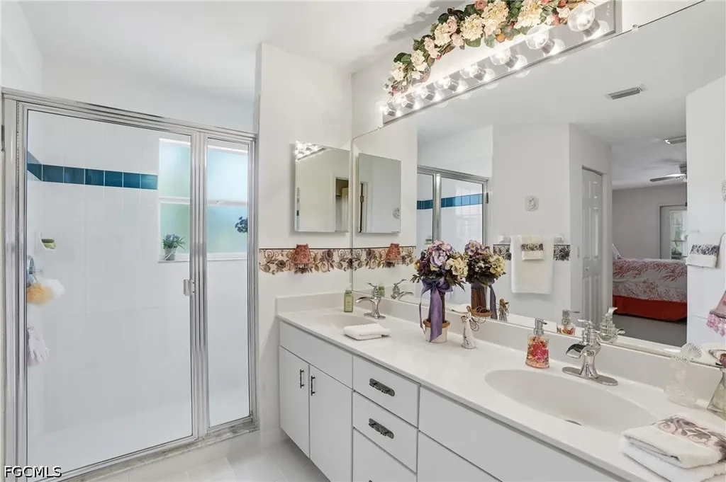 4417 SW 25th Place Cape Coral FL 33914