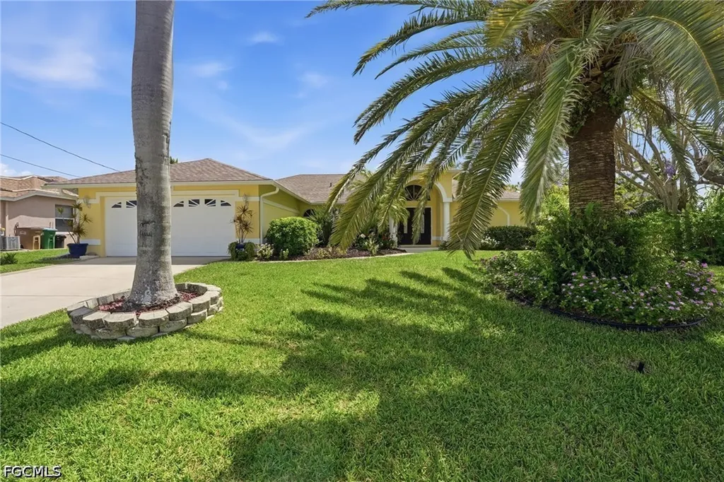 4417 SW 25th Place Cape Coral FL 33914