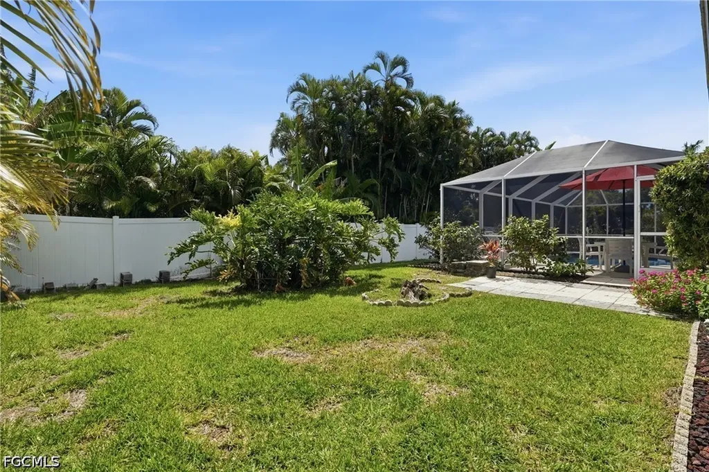 4417 SW 25th Place Cape Coral FL 33914
