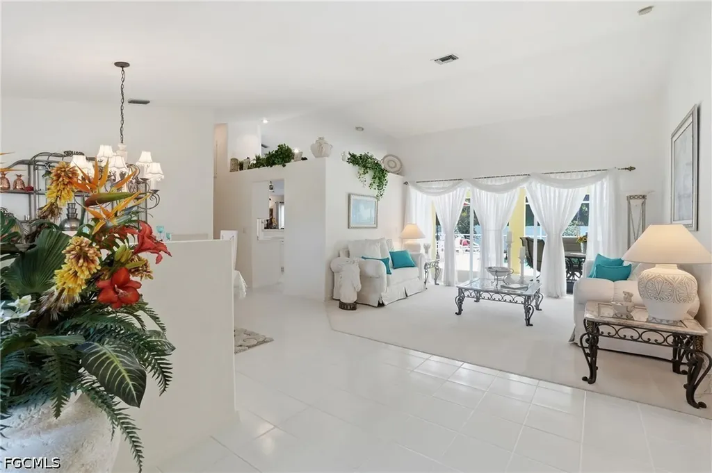 4417 SW 25th Place Cape Coral FL 33914