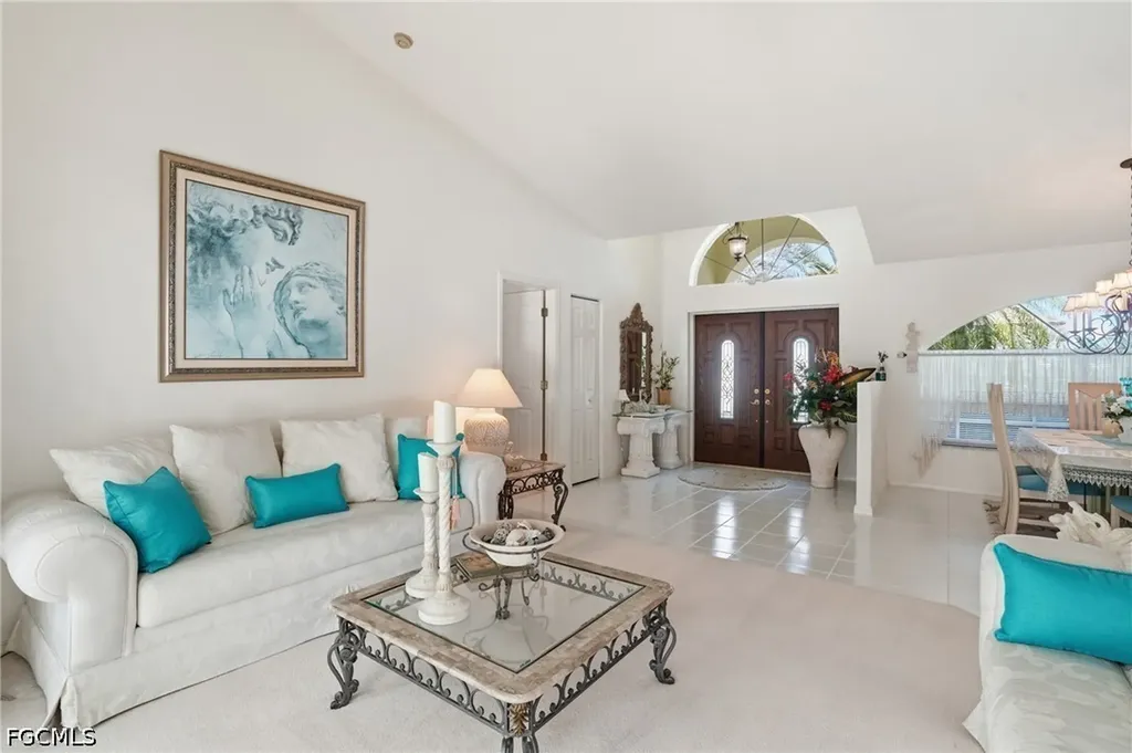4417 SW 25th Place Cape Coral FL 33914