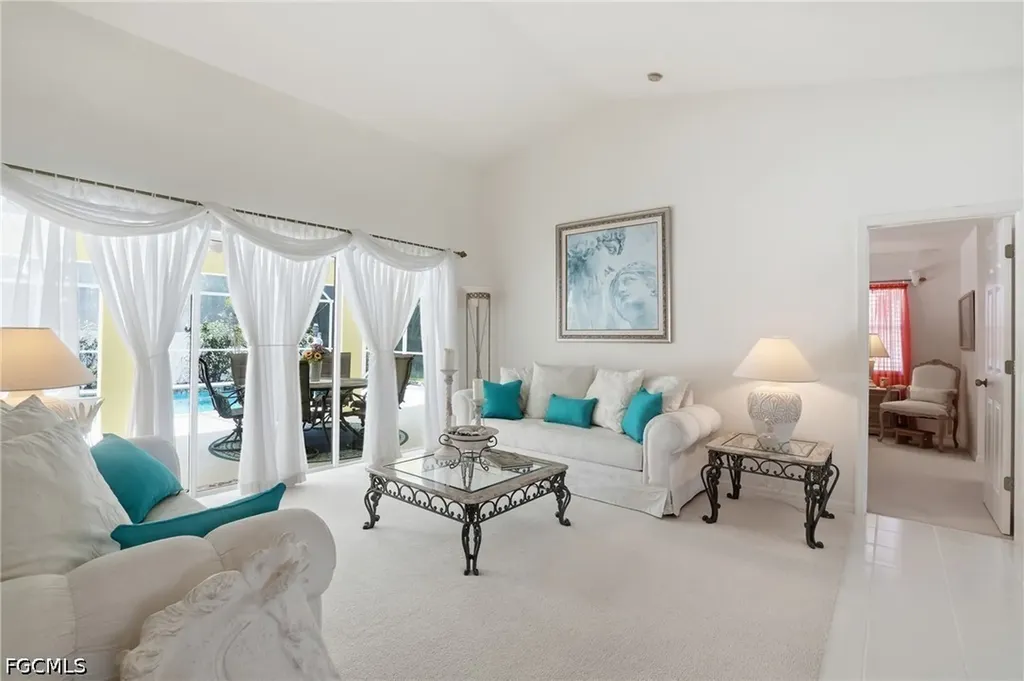 4417 SW 25th Place Cape Coral FL 33914