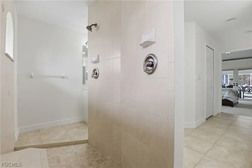419 SW 12th Street Cape Coral FL 33991