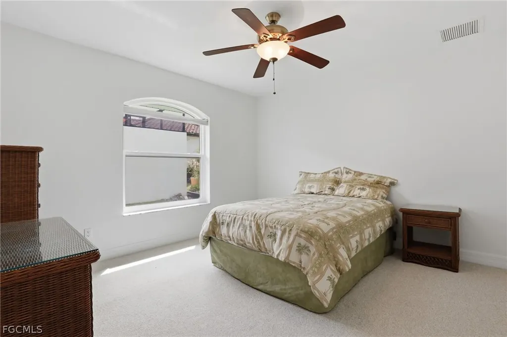 419 SW 12th Street Cape Coral FL 33991