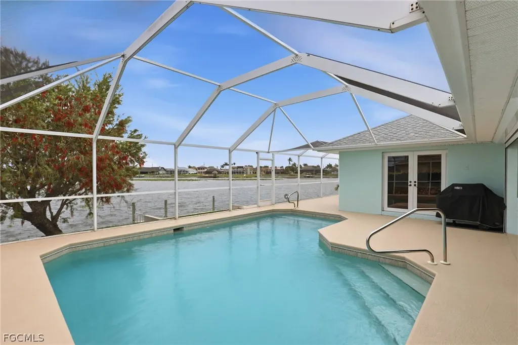 419 SW 12th Street Cape Coral FL 33991