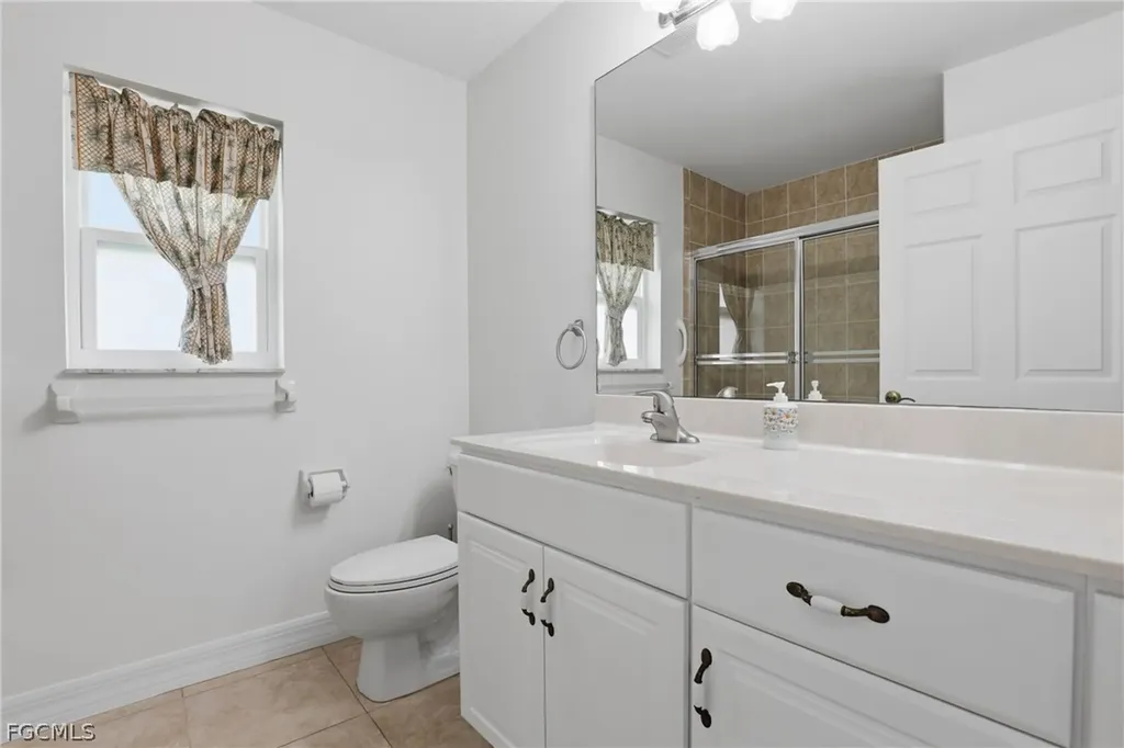 419 SW 12th Street Cape Coral FL 33991