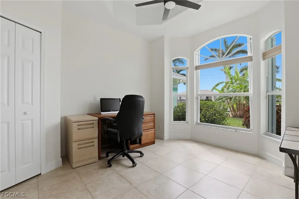 419 SW 12th Street Cape Coral FL 33991