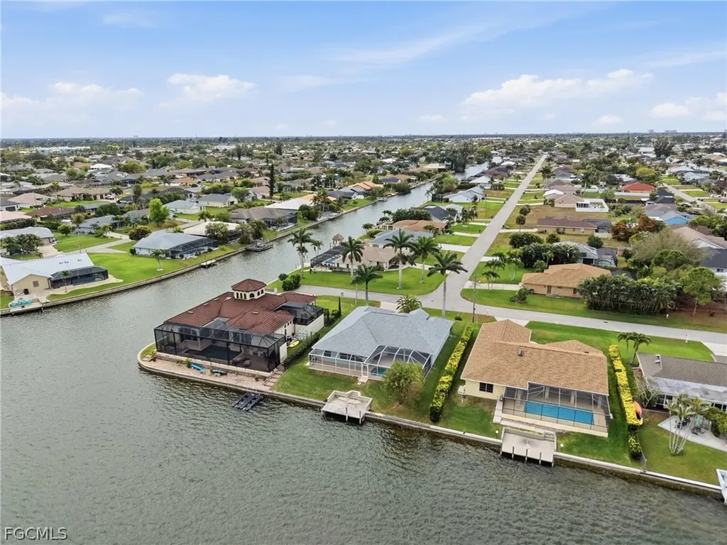 419 SW 12th Street Cape Coral FL 33991