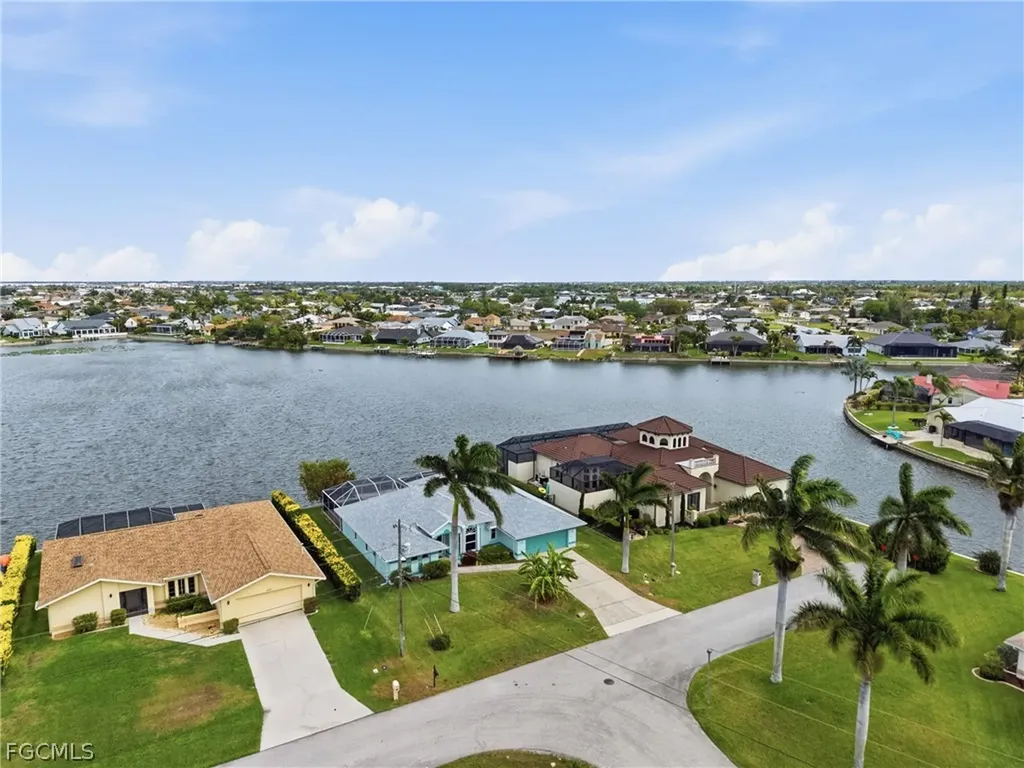 419 SW 12th Street Cape Coral FL 33991