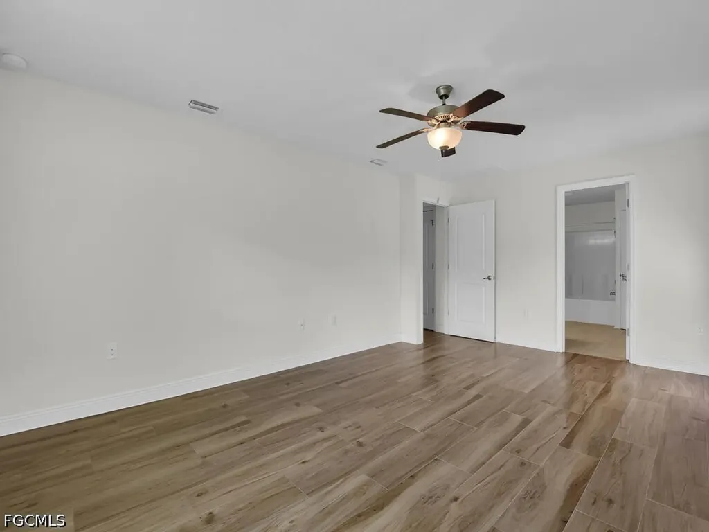2216 SW 8th Court Cape Coral FL 33991