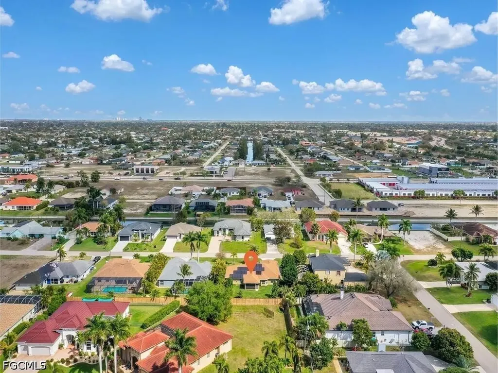 2216 SW 8th Court Cape Coral FL 33991