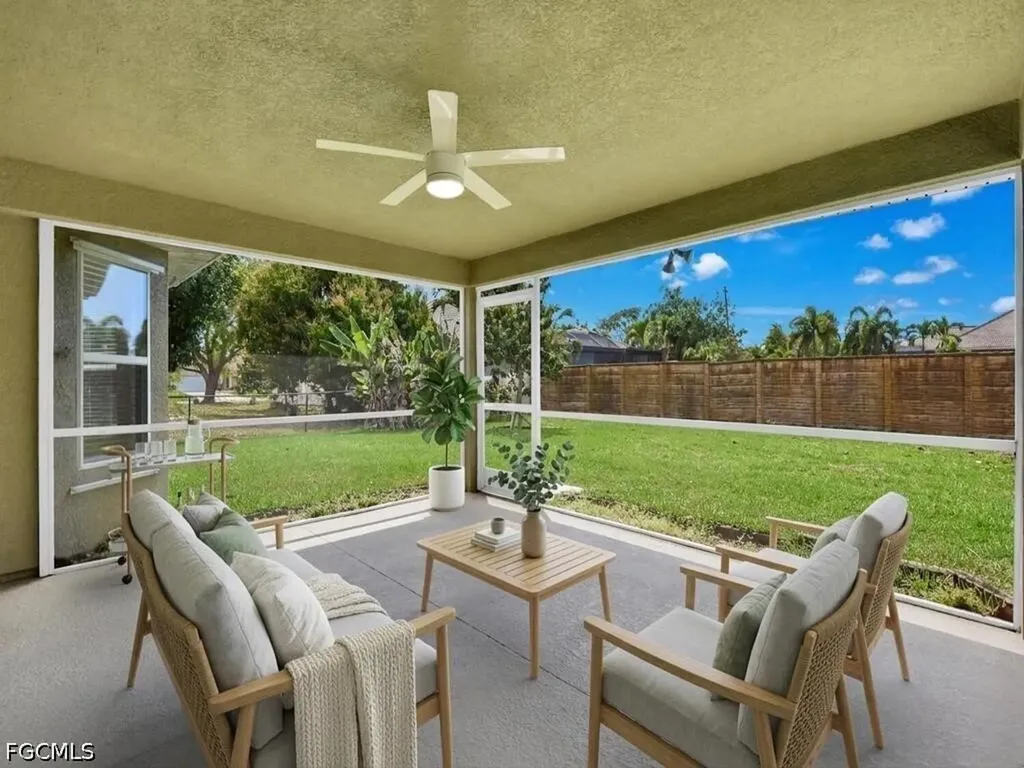 2216 SW 8th Court Cape Coral FL 33991