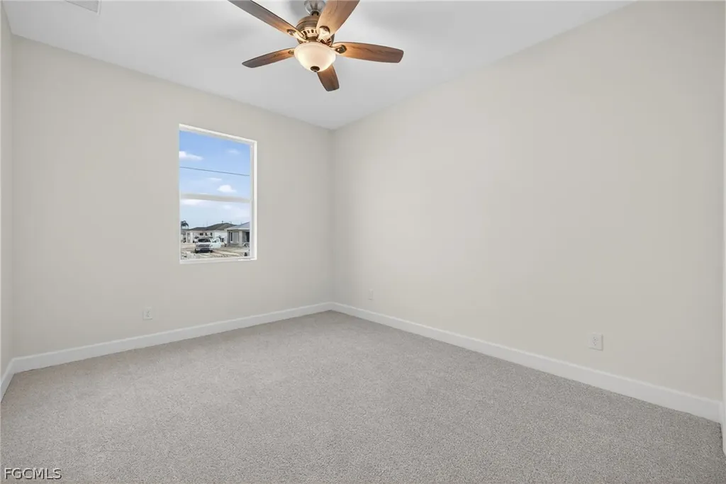 304 NW 21st Terrace Cape Coral FL 33993