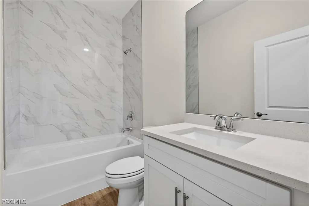 304 NW 21st Terrace Cape Coral FL 33993