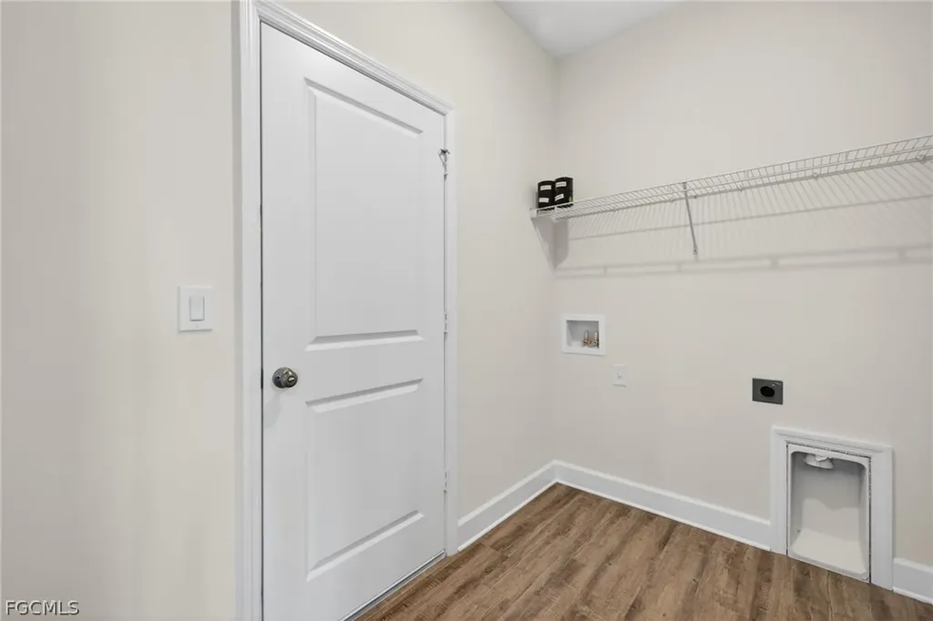 304 NW 21st Terrace Cape Coral FL 33993