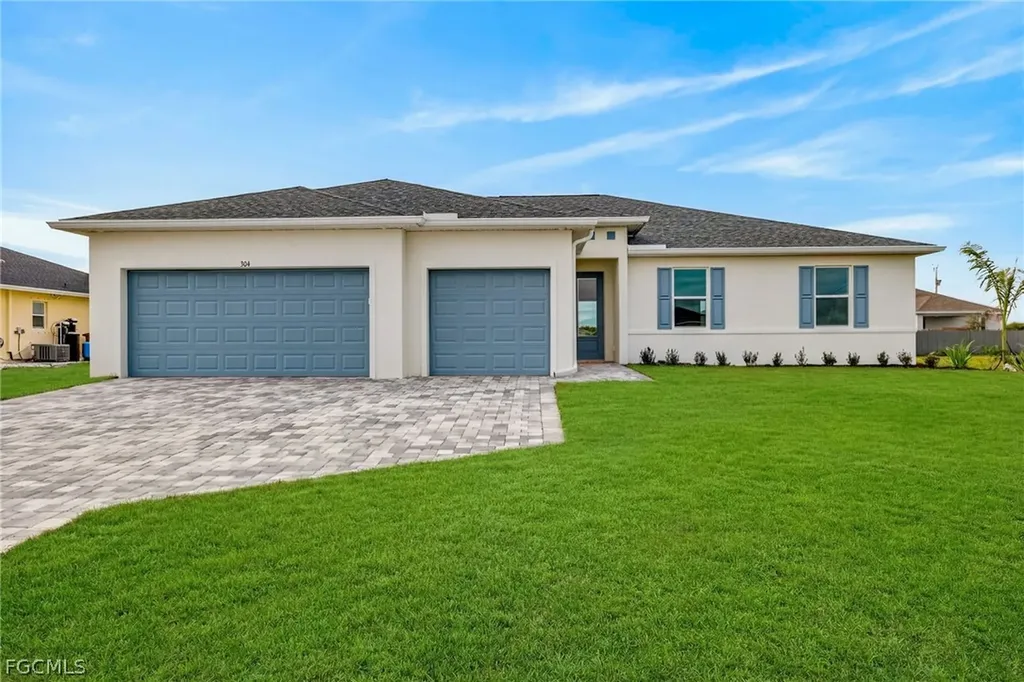 304 NW 21st Terrace Cape Coral FL 33993