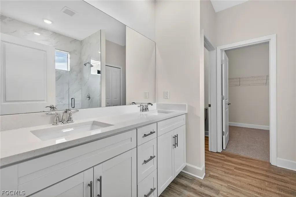 304 NW 21st Terrace Cape Coral FL 33993