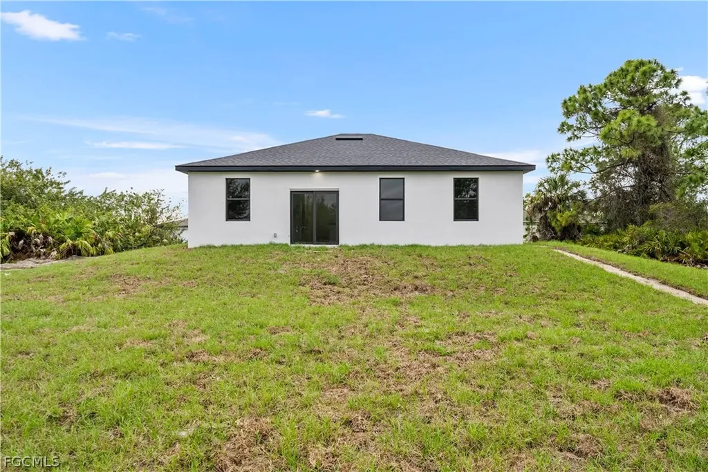 6002 Olive Avenue N Lehigh Acres FL 33971
