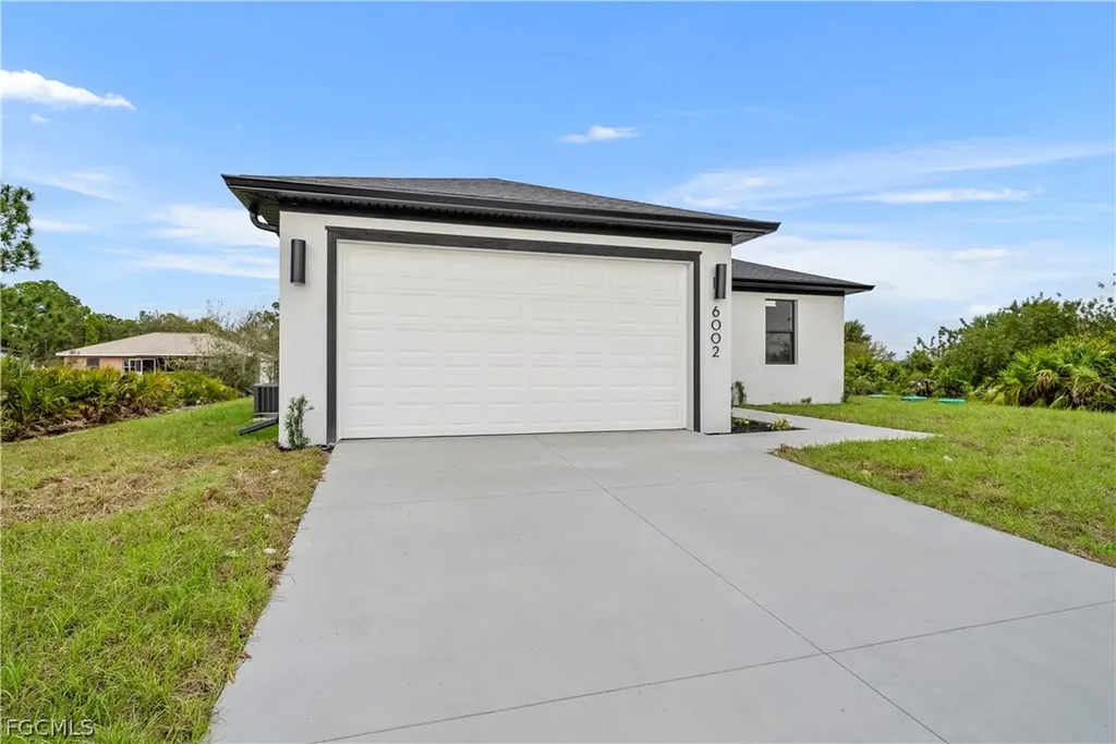 6002 Olive Avenue N Lehigh Acres FL 33971