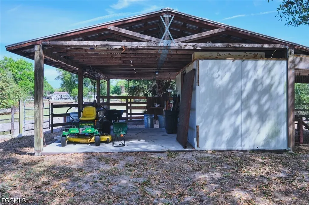 710 & 740 Evans Road Labelle FL 33935