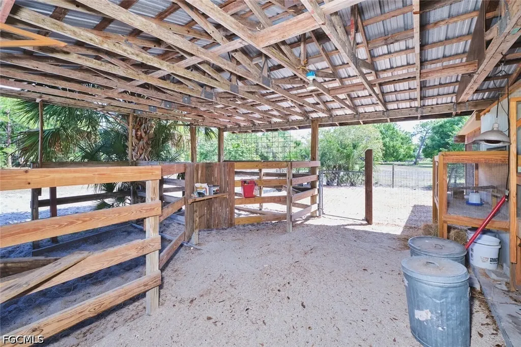710 & 740 Evans Road Labelle FL 33935