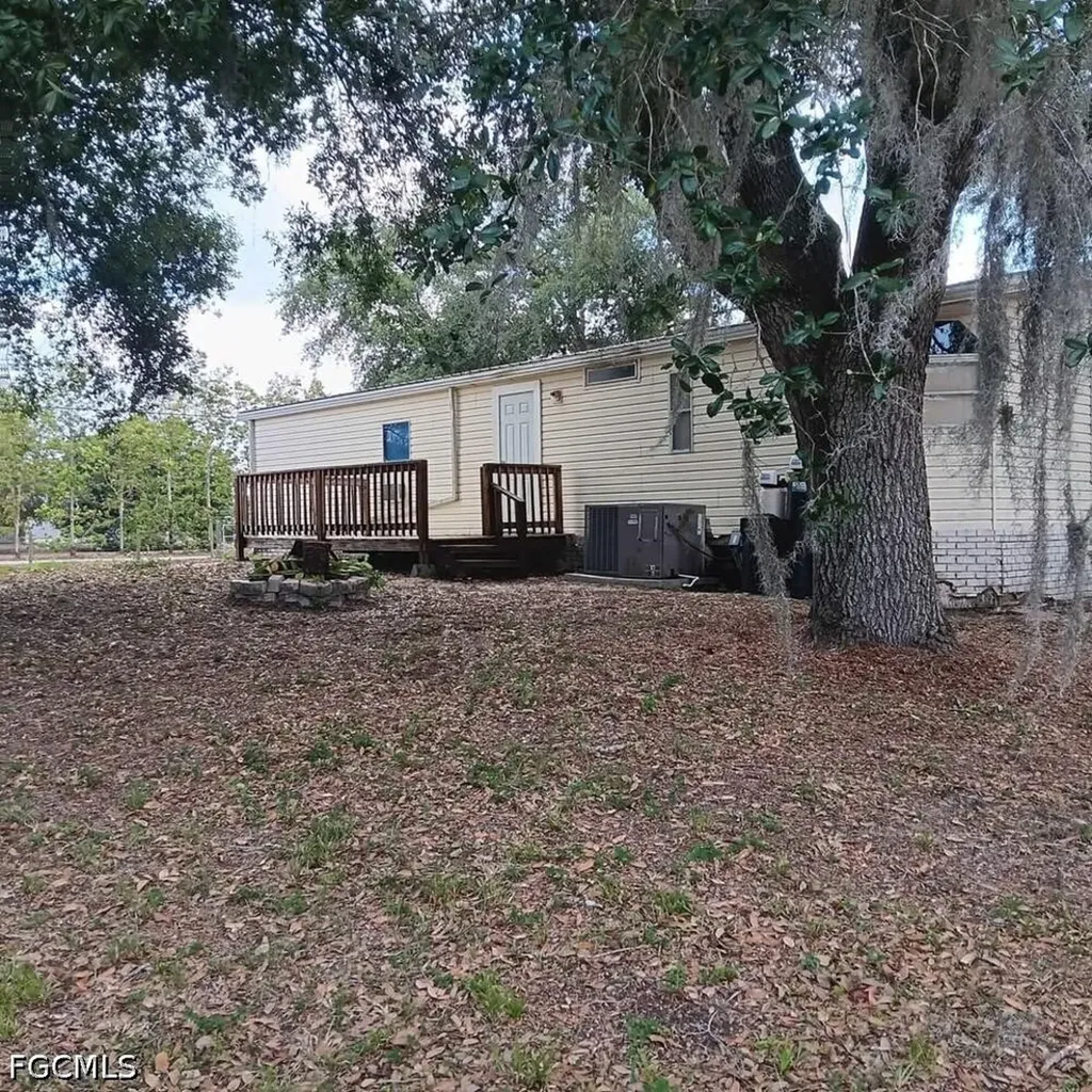 710 & 740 Evans Road Labelle FL 33935