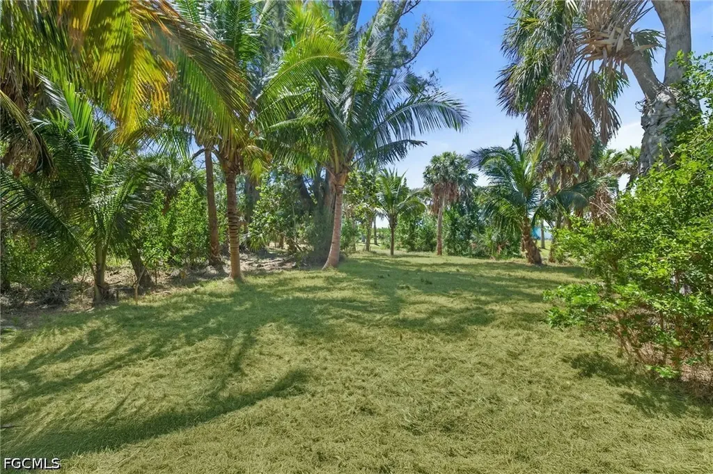 5749 Sanibel Captiva Road Sanibel FL 33957