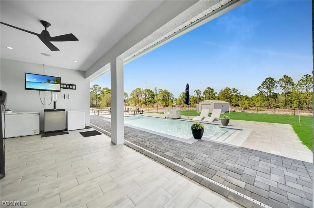 935 Beverly Street E Lehigh Acres FL 33974