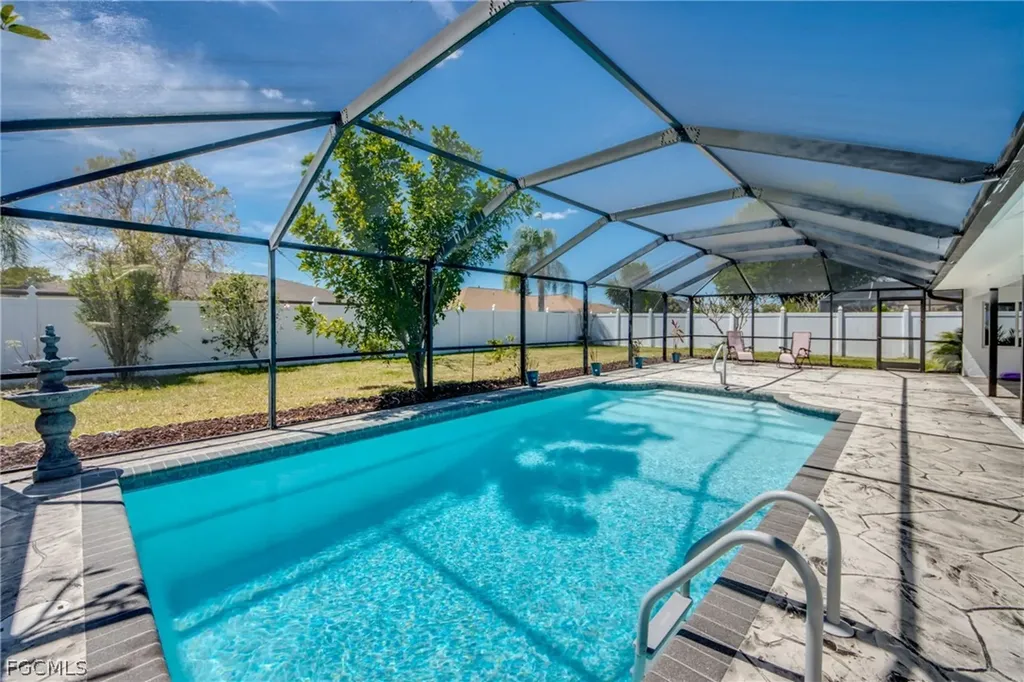 1210 SE 29th Terrace Cape Coral FL 33904