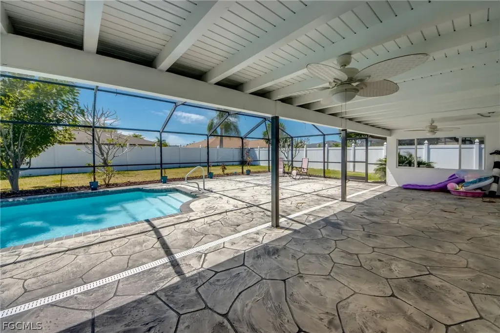 1210 SE 29th Terrace Cape Coral FL 33904