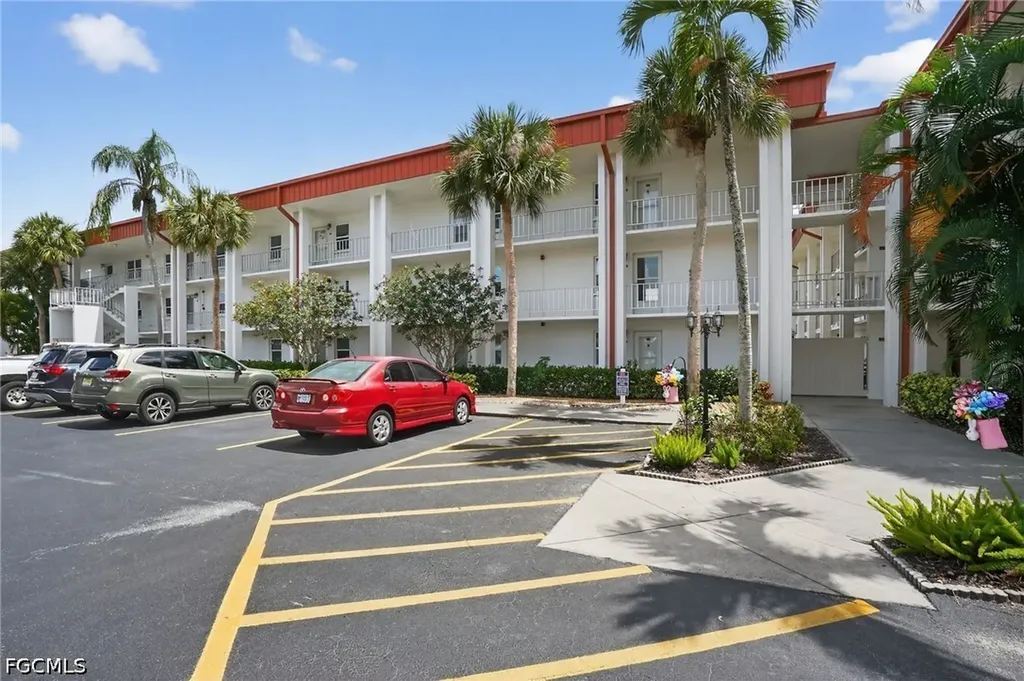 1700 Pine Valley Drive Fort Myers FL 33907