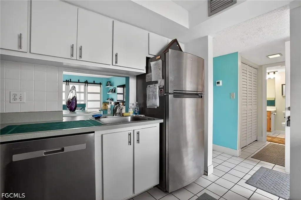 1700 Pine Valley Drive Fort Myers FL 33907