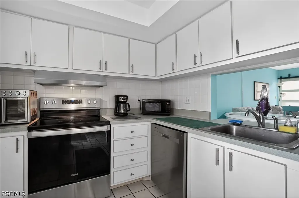 1700 Pine Valley Drive Fort Myers FL 33907