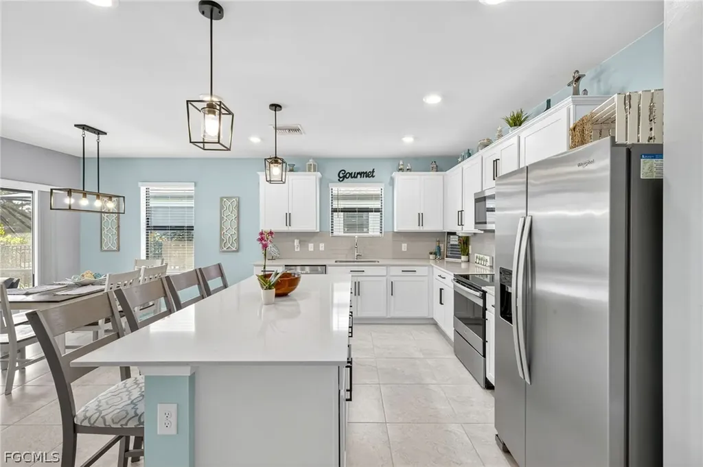 16016 Shoebutton Court North Fort Myers FL 33917