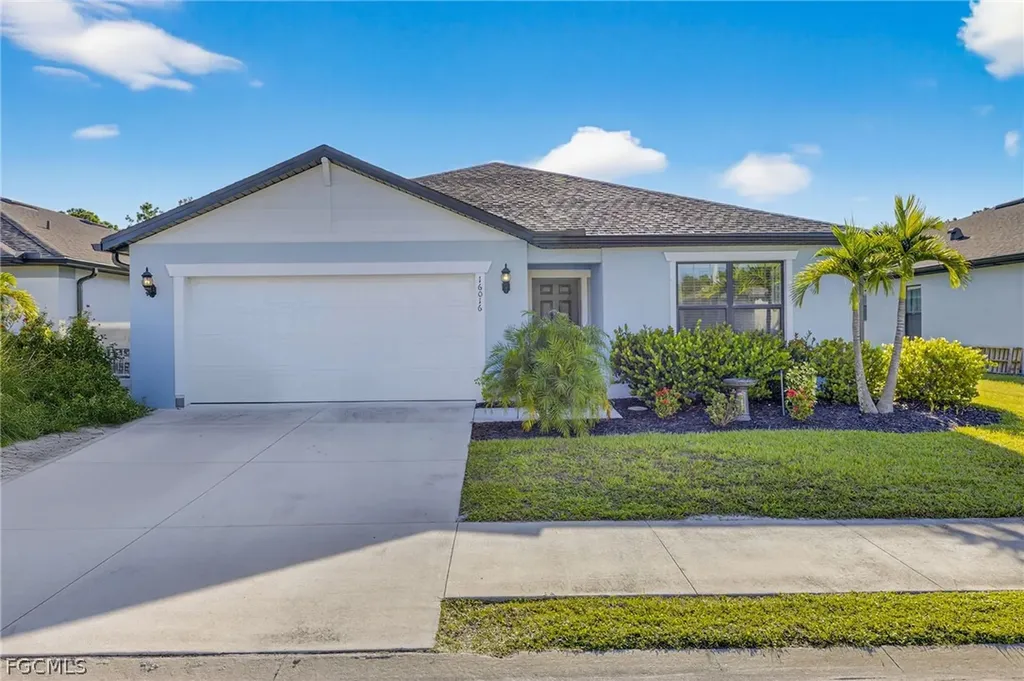 16016 Shoebutton Court North Fort Myers FL 33917