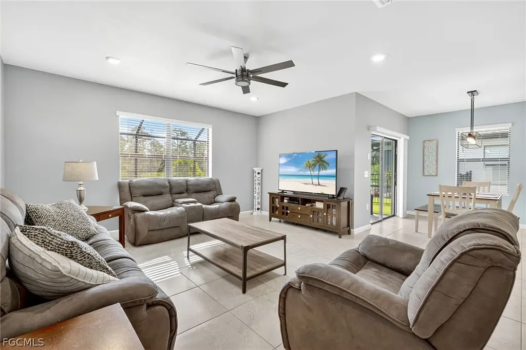 16016 Shoebutton Court North Fort Myers FL 33917