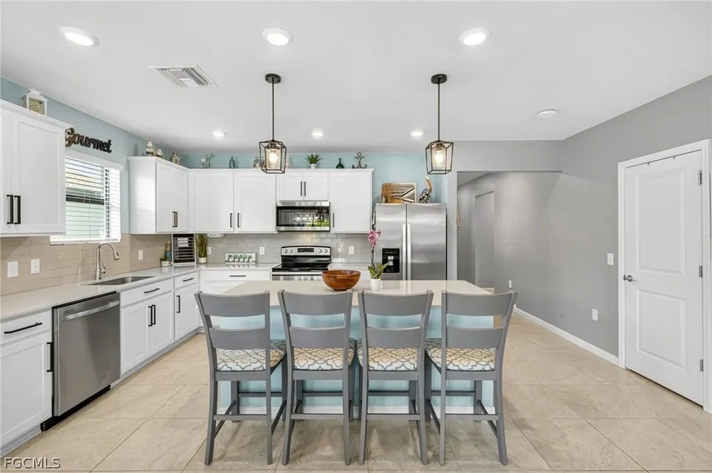 16016 Shoebutton Court North Fort Myers FL 33917
