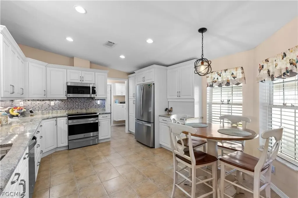 1000 Kings Highway Punta Gorda FL 33980