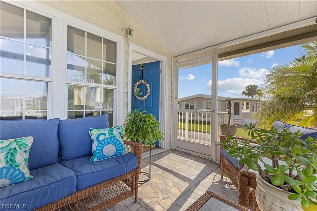 1000 Kings Highway Punta Gorda FL 33980