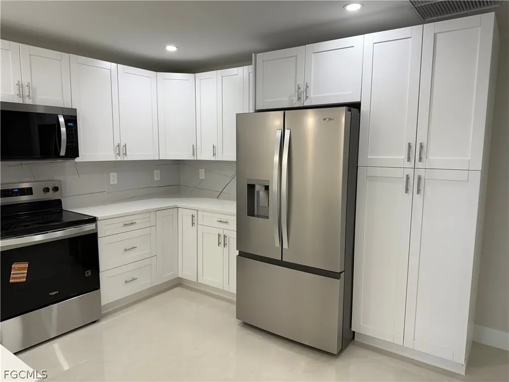 405-407 Chalet Avenue S Lehigh Acres FL 33974