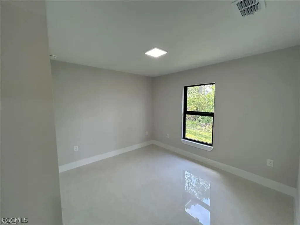405-407 Chalet Avenue S Lehigh Acres FL 33974