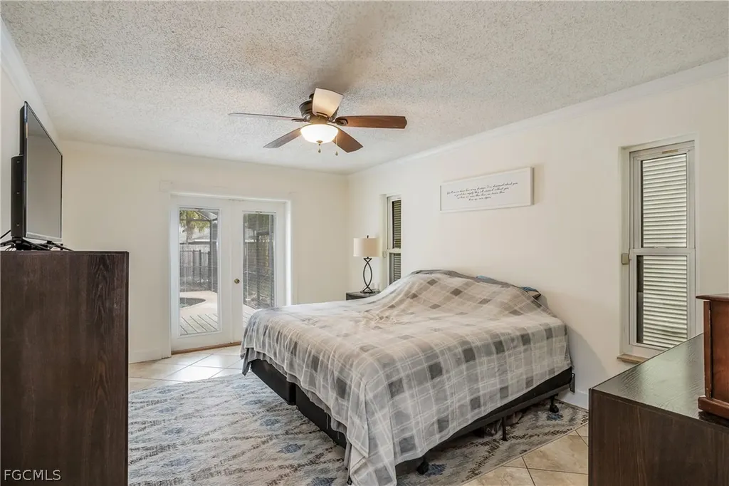 1209 SE 19th Street Cape Coral FL 33990