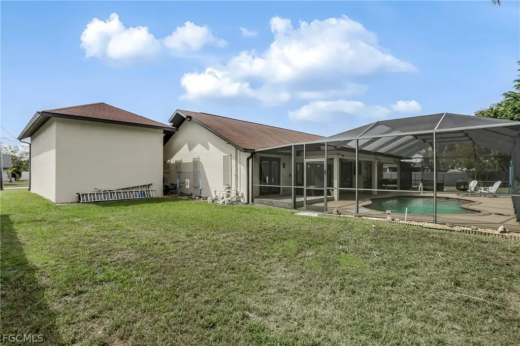 1209 SE 19th Street Cape Coral FL 33990