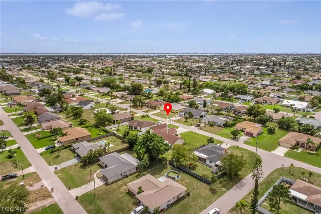 1209 SE 19th Street Cape Coral FL 33990